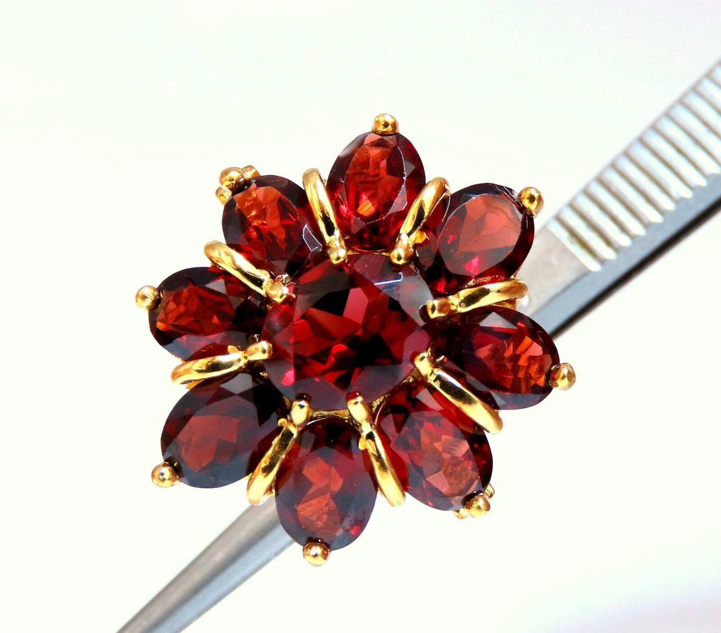 10 carat natural garnets clover ring 10kt yellow gold