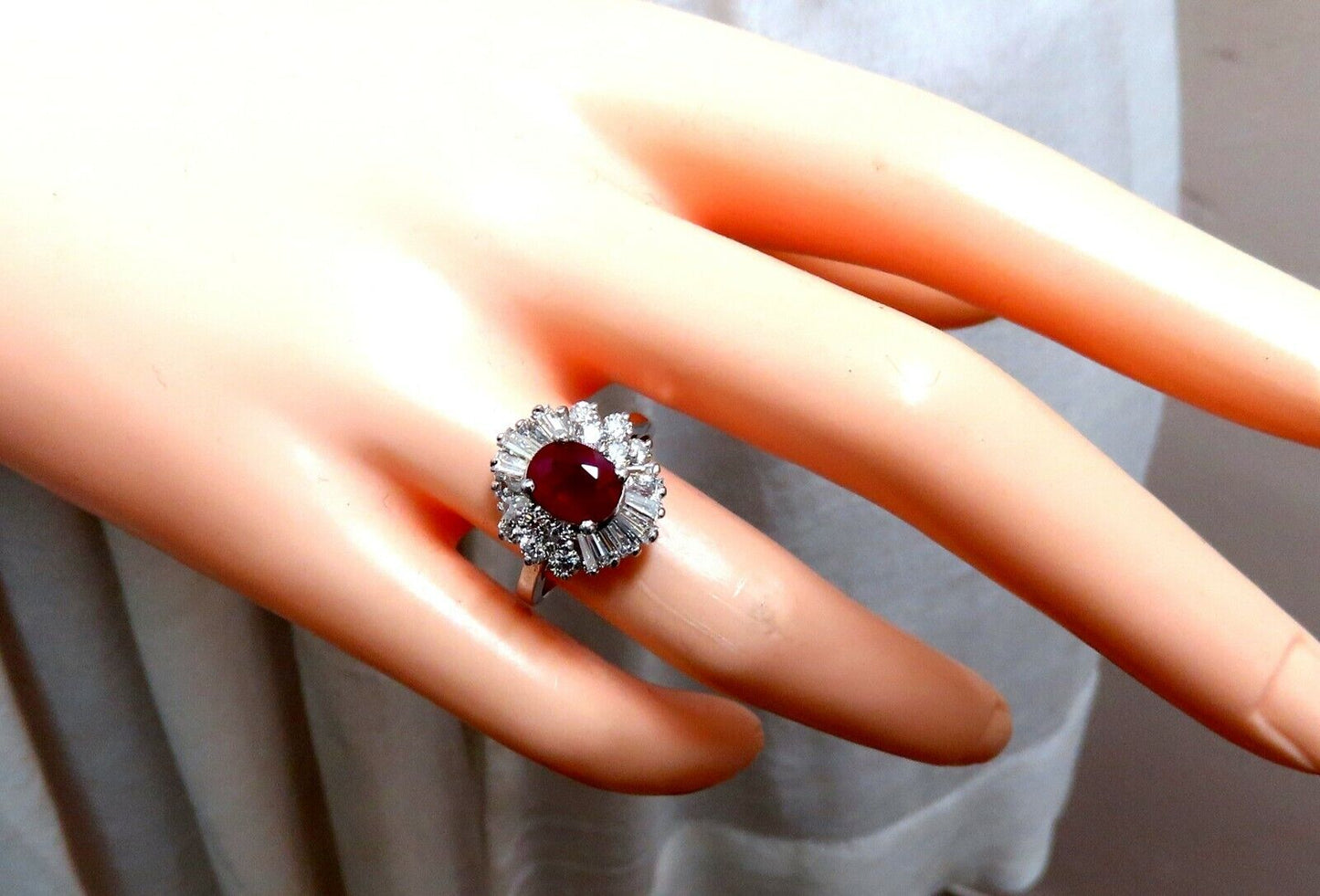 GIA Certified Burma Ruby 1.75ct Ballerina Cocktail Diamond ring 14kt