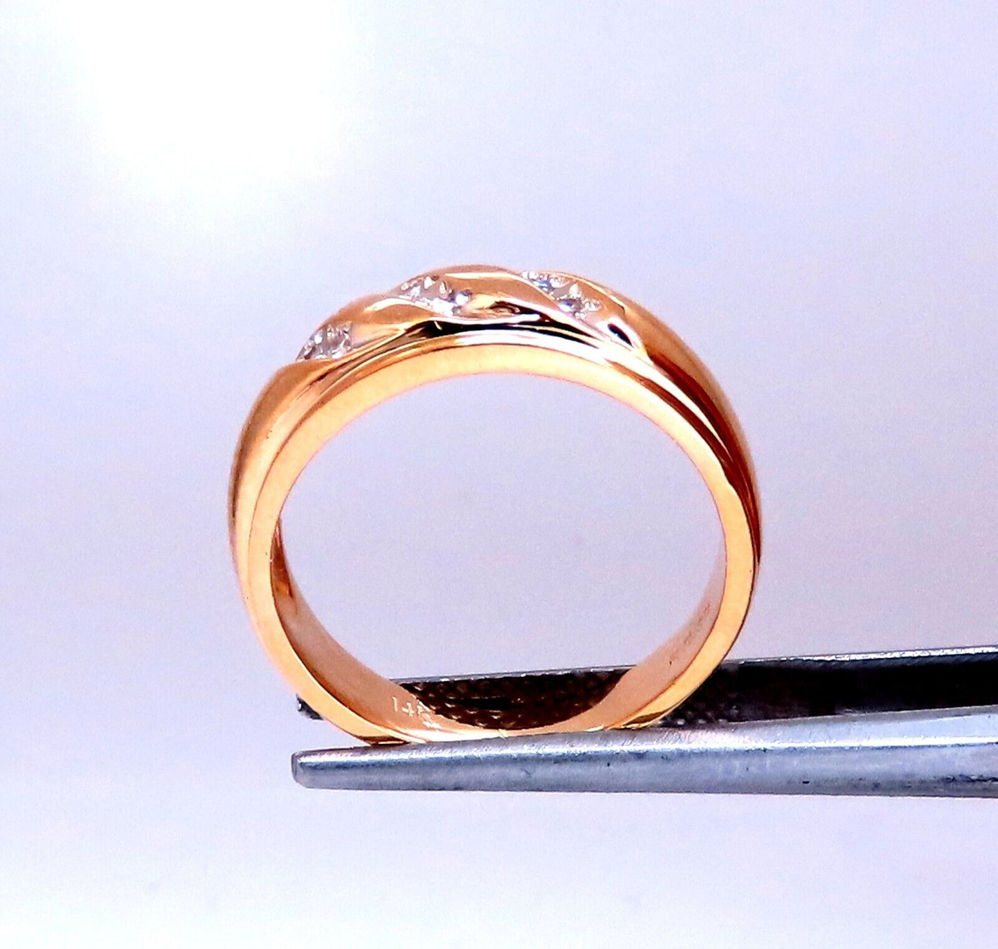 Wave Pattern Traditional Natural Diamond Band ring .08ct 14kt Gold