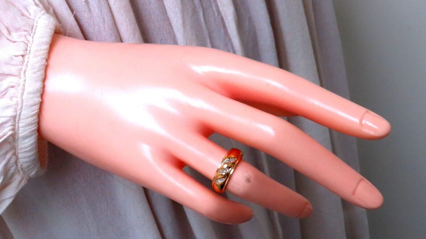 Wave Pattern Traditional Natural Diamond Band ring .08ct 14kt Gold