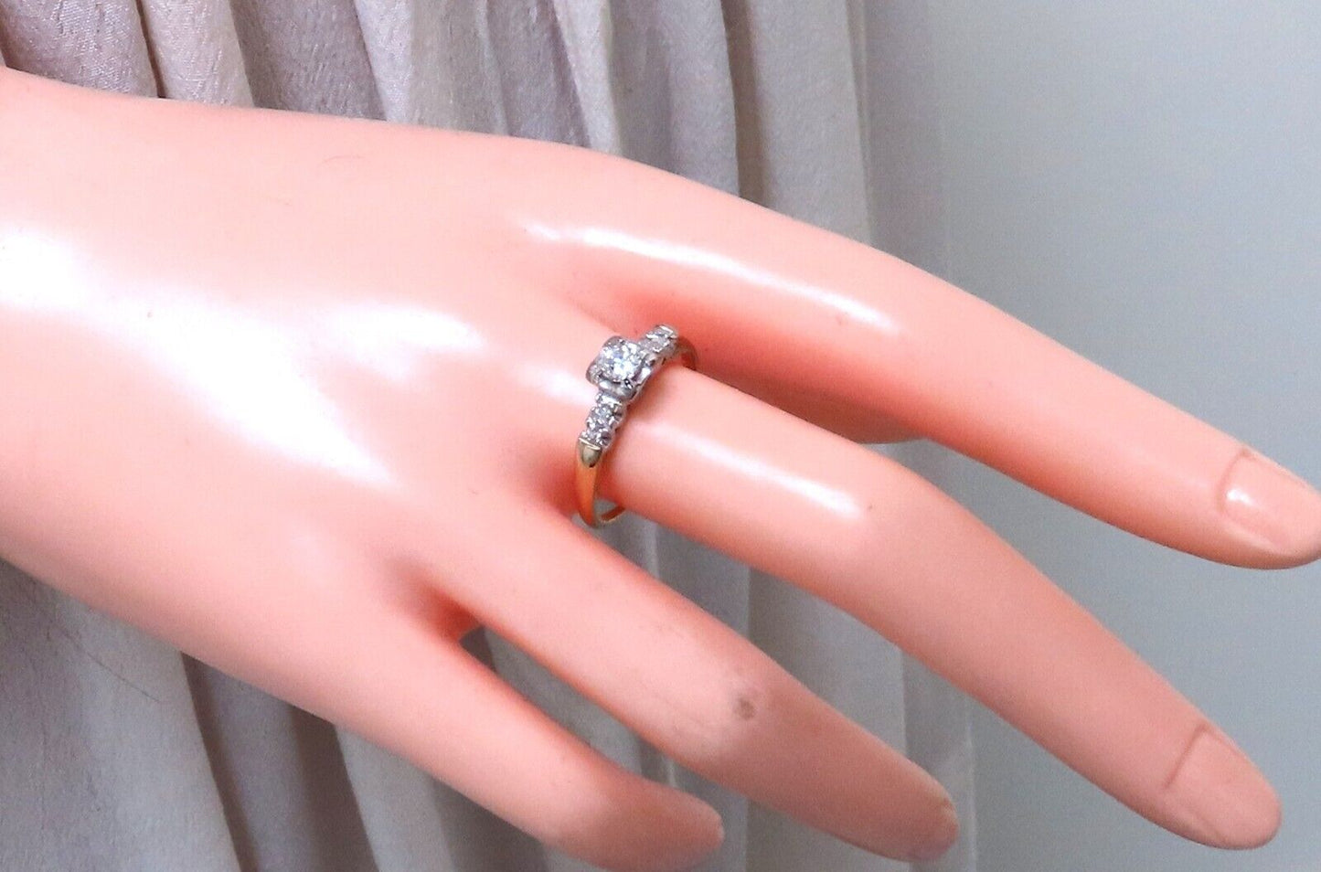 Vintage Natural Diamond Engagement ring .40ct 14kt Gold