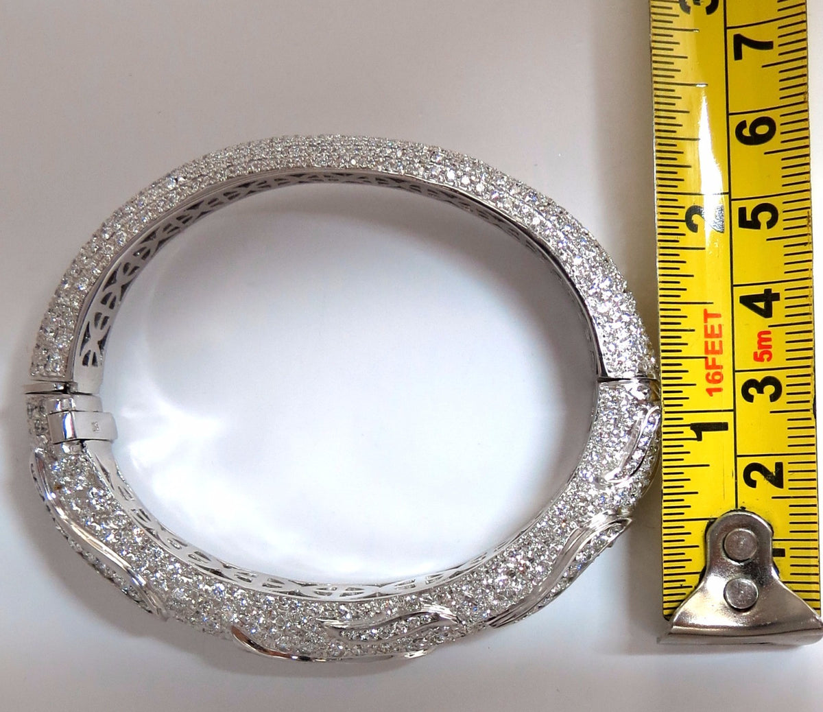 14.02ct natural diamonds eternity encrusted bangle bracelet 18kt Glam *v