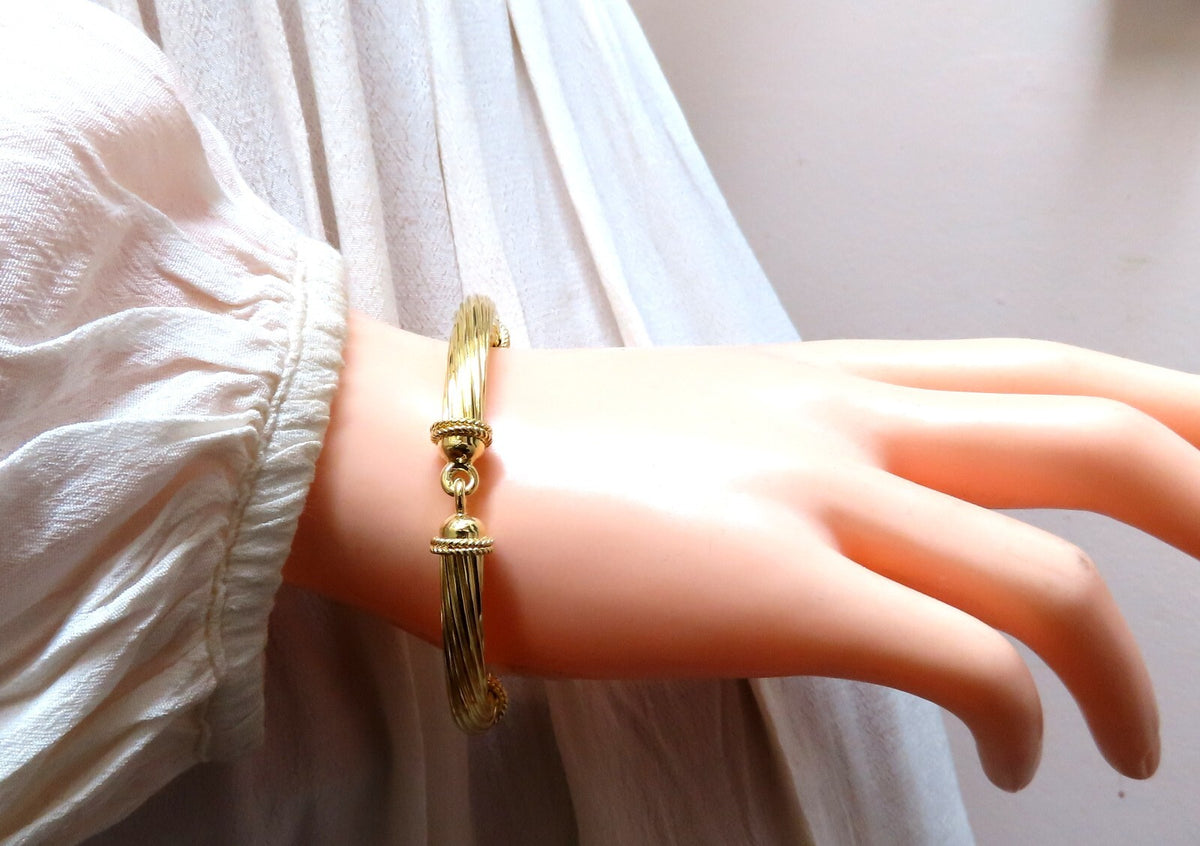Byzantine Style Three Arched Bracelet 18kt 24.8 Grams 7 inch *v