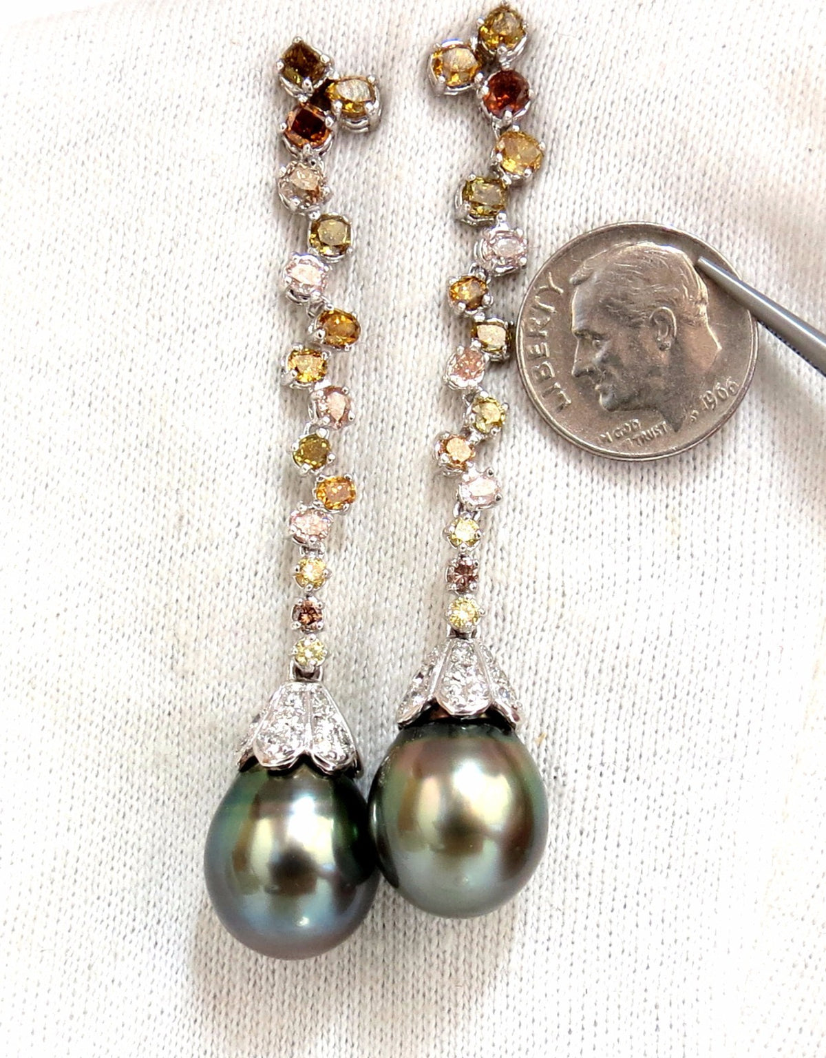 12.70mm NATURAL TAHITIAN PEARLS DANGLE COLOR DIAMOND EARRINGS 14KT *v