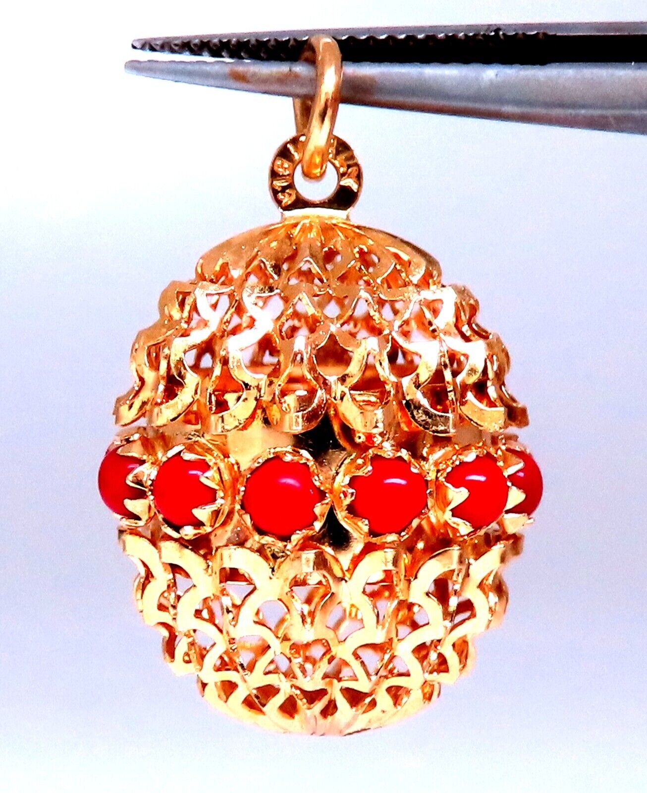 Functional Poison Pill Pendant Open Filigree Detail 18kt gold coral