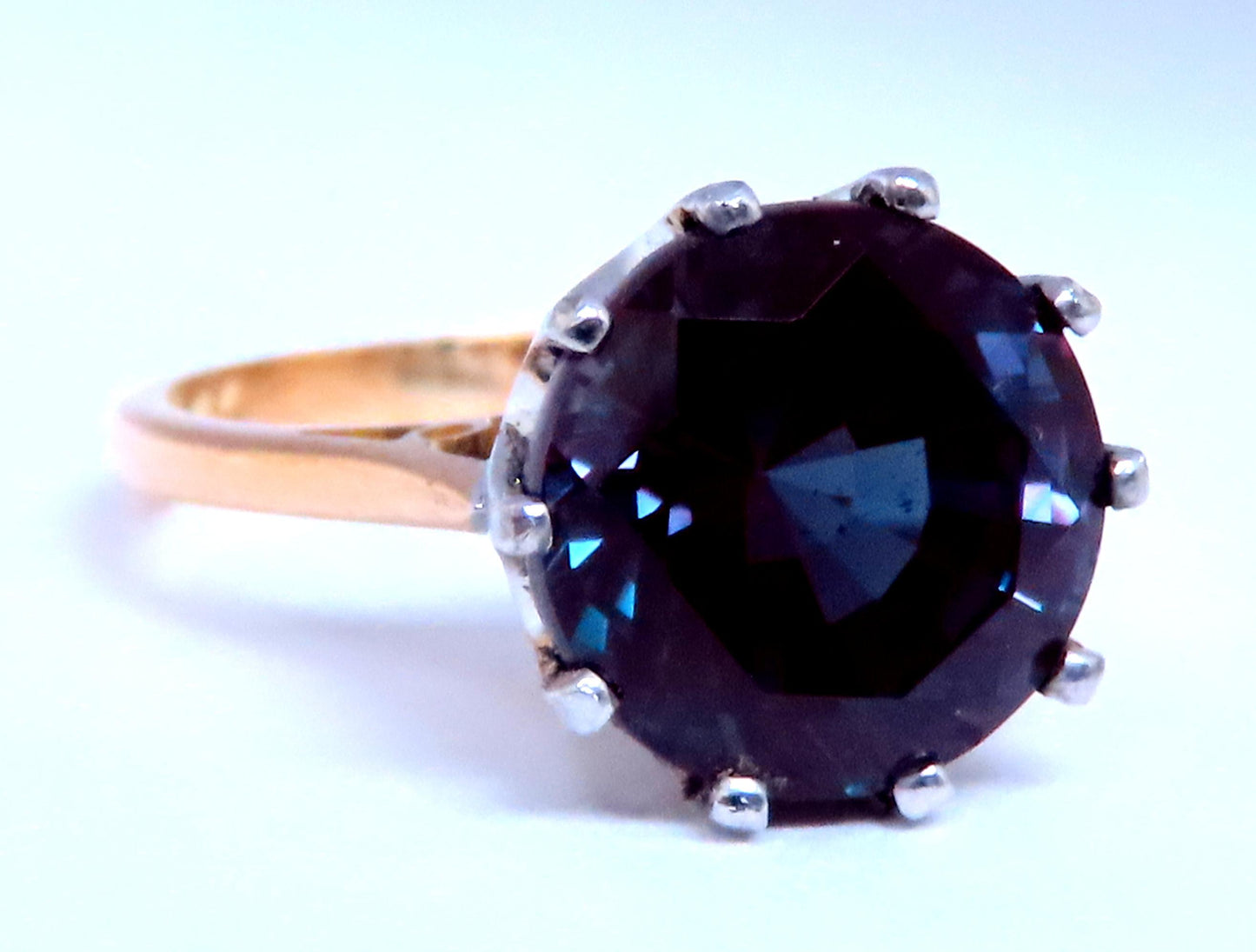 GIA Certified Lab 6.03ct Alexandrite Ring 18kt Color Change 12647