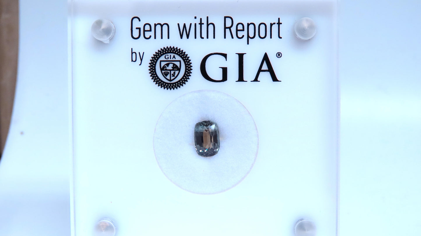 GIA Certified 1.13ct Natural Alexandrite Color change 54774