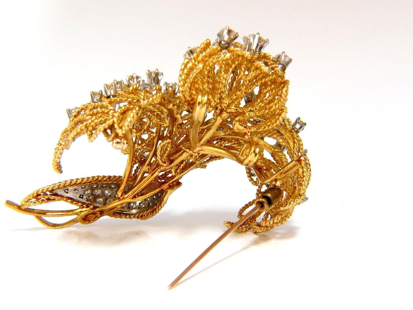 10ct natural diamonds neoclassical brooch 18kt gold platinum Ref 12316