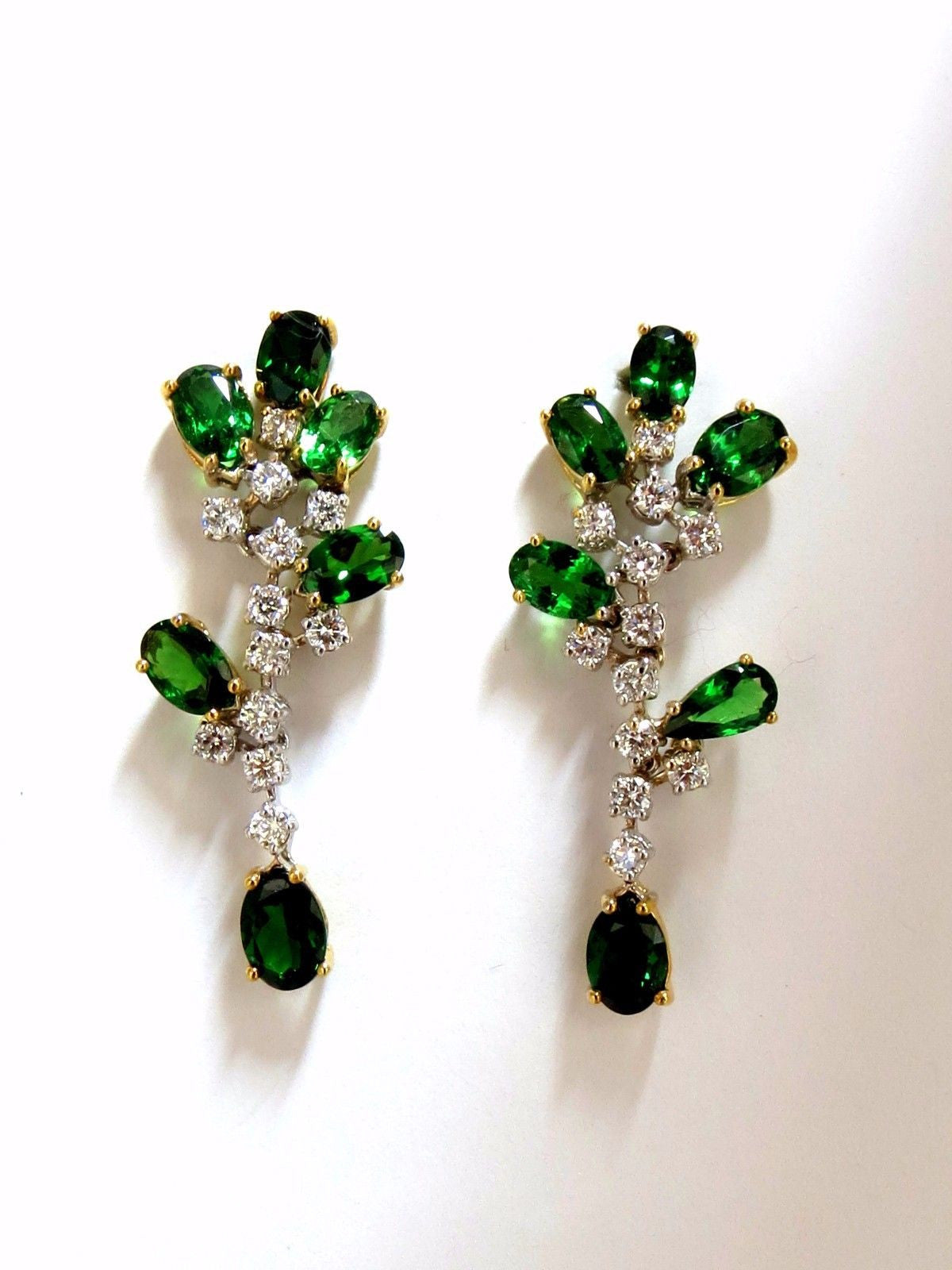 8.77ct natural vivid green tsavorite diamond dangle earrings 18kt cluster vine