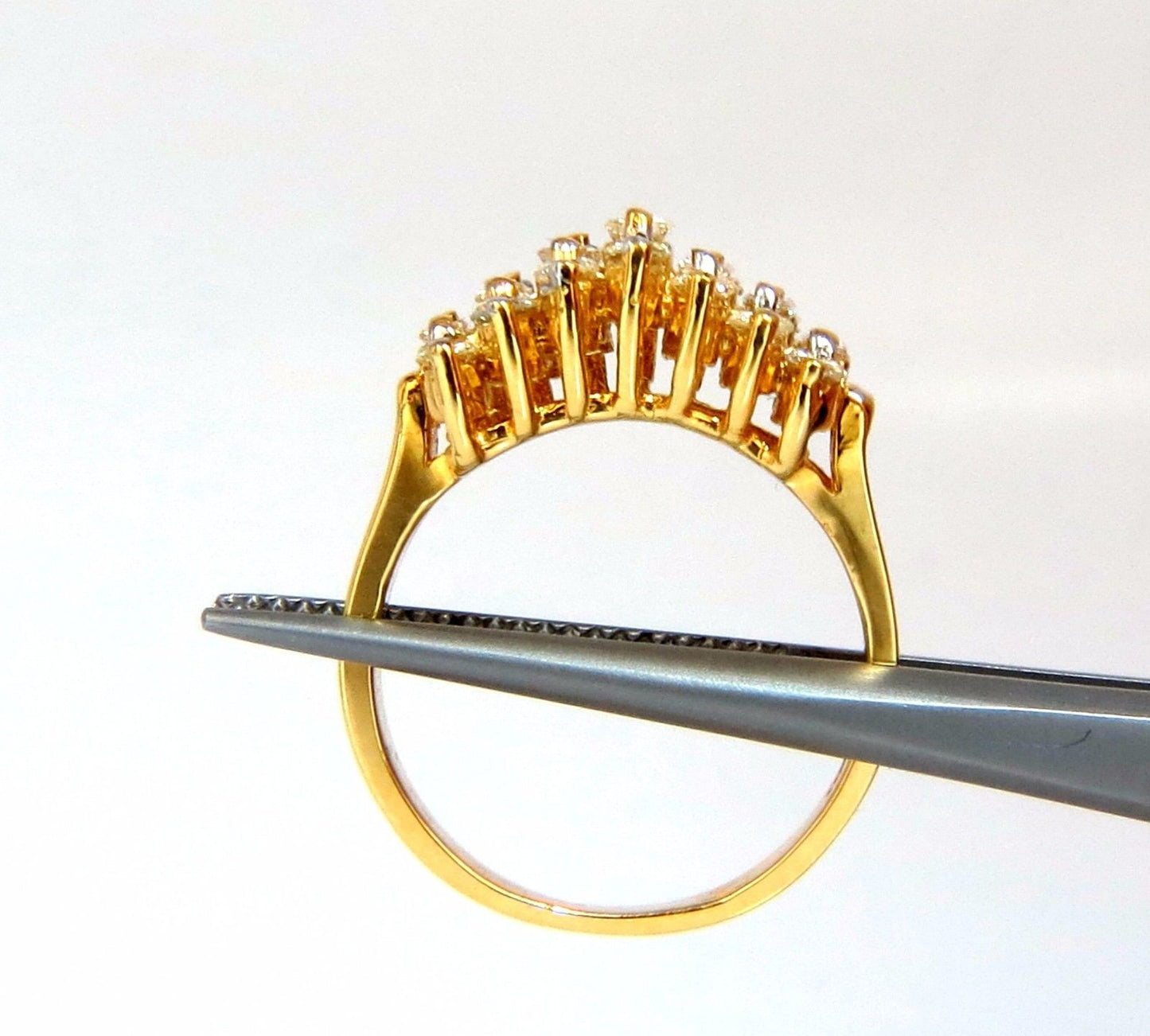 1.40ct diamonds raised cathedral ring 14kt