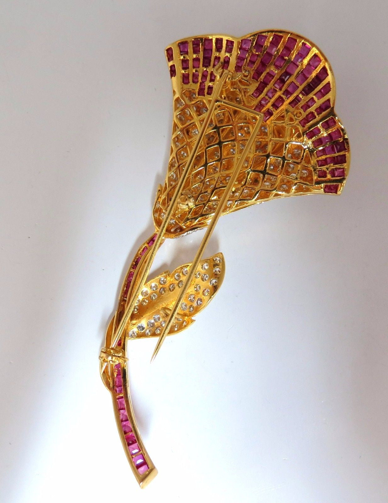 11.50ct Natural Ruby Diamond Brooch Pin 3D 18kt