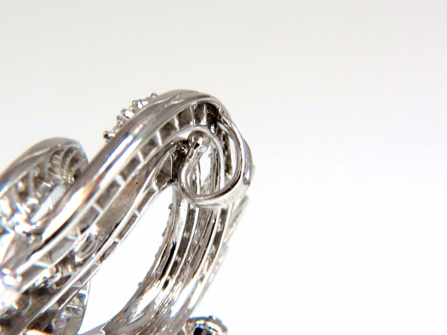 8.00ct diamonds platinum art deco brooch