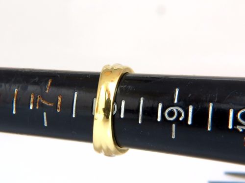 GIA Certified 2.59ct Natural No heat 2.59ct Sapphire Ring 18kt & Platinum