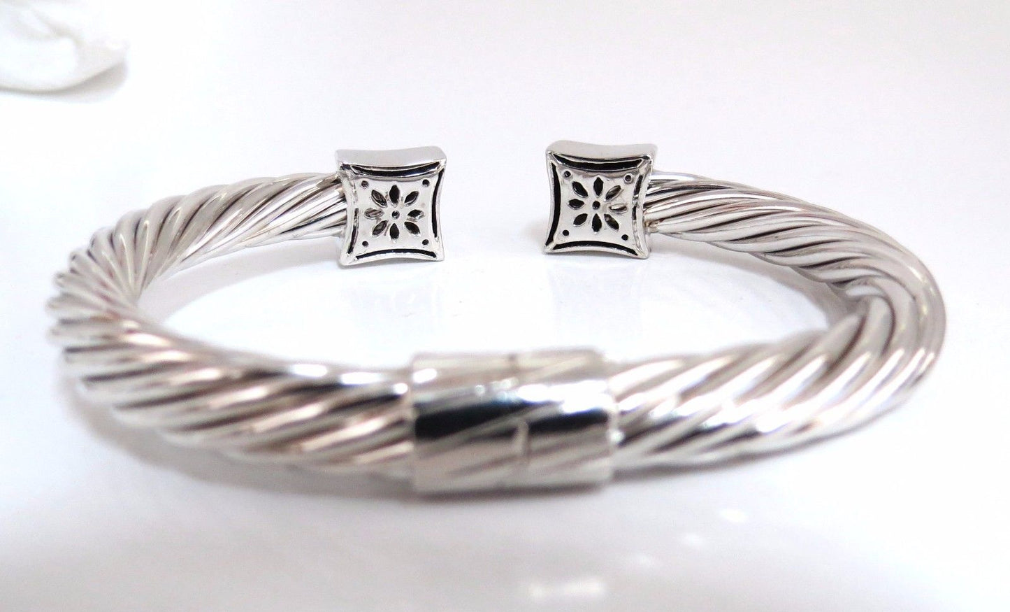 .26ct Diamonds Earrings, Bangle Set 14kt & Silver