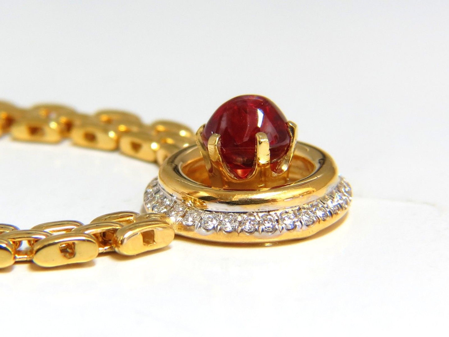 2.36ct natural Spinel Necklace 14kt