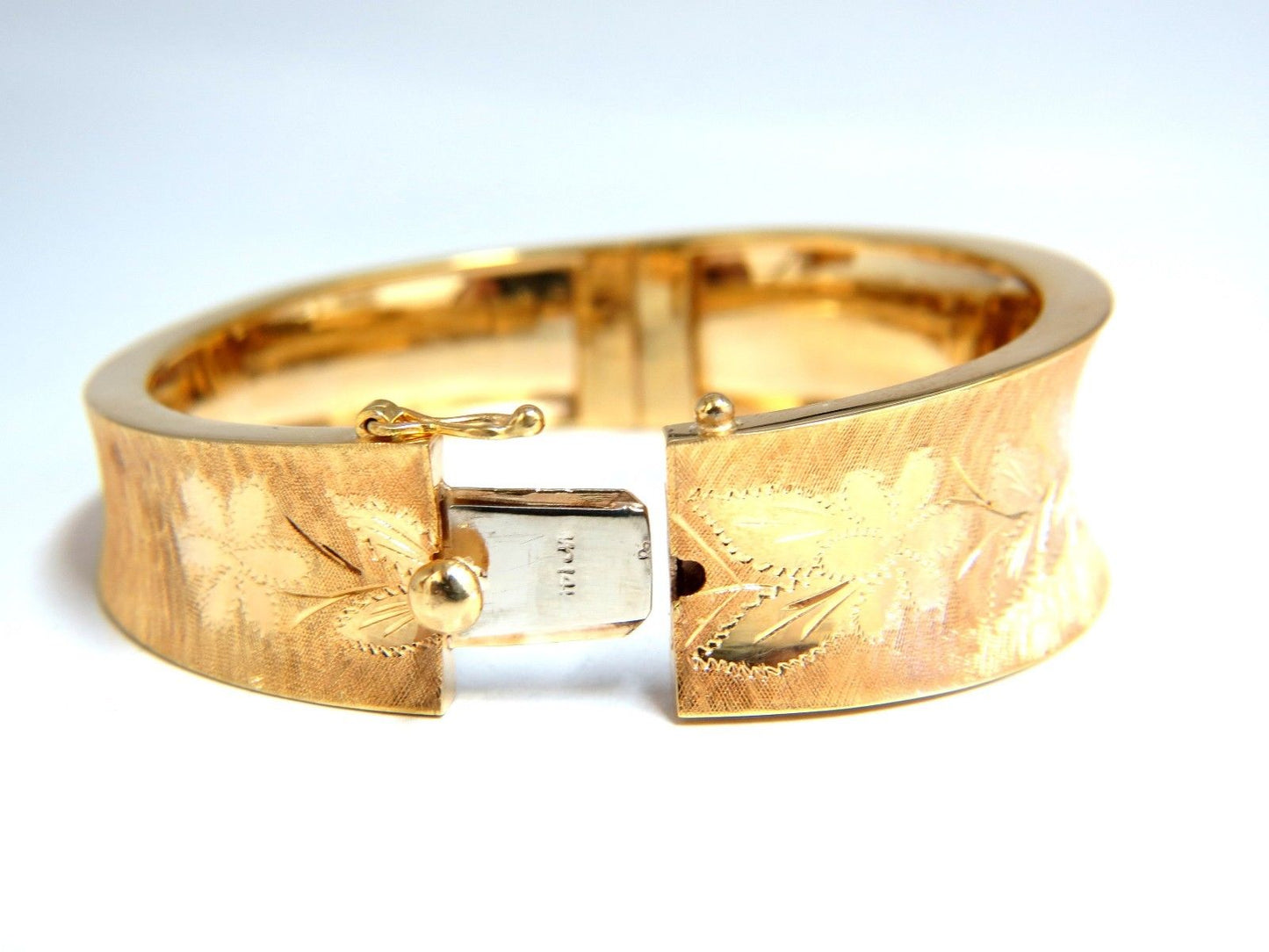 14kt. Gold Florentine Engraving Wide Bangle Bracelet