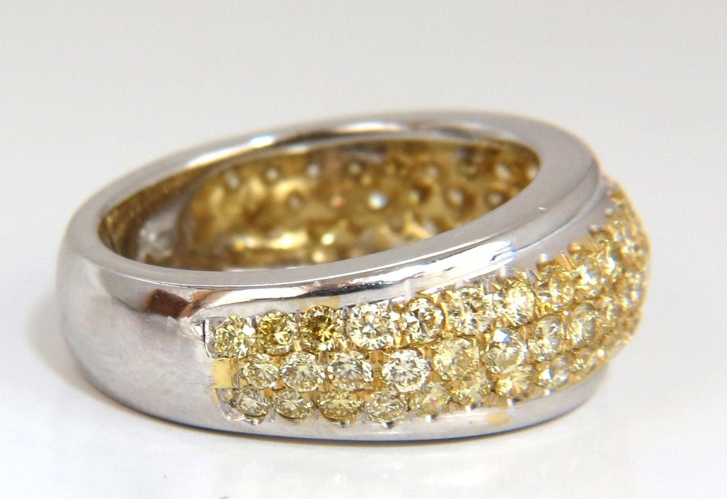 1.60ct Natural Fancy Yellow Diamonds Ring 18kt