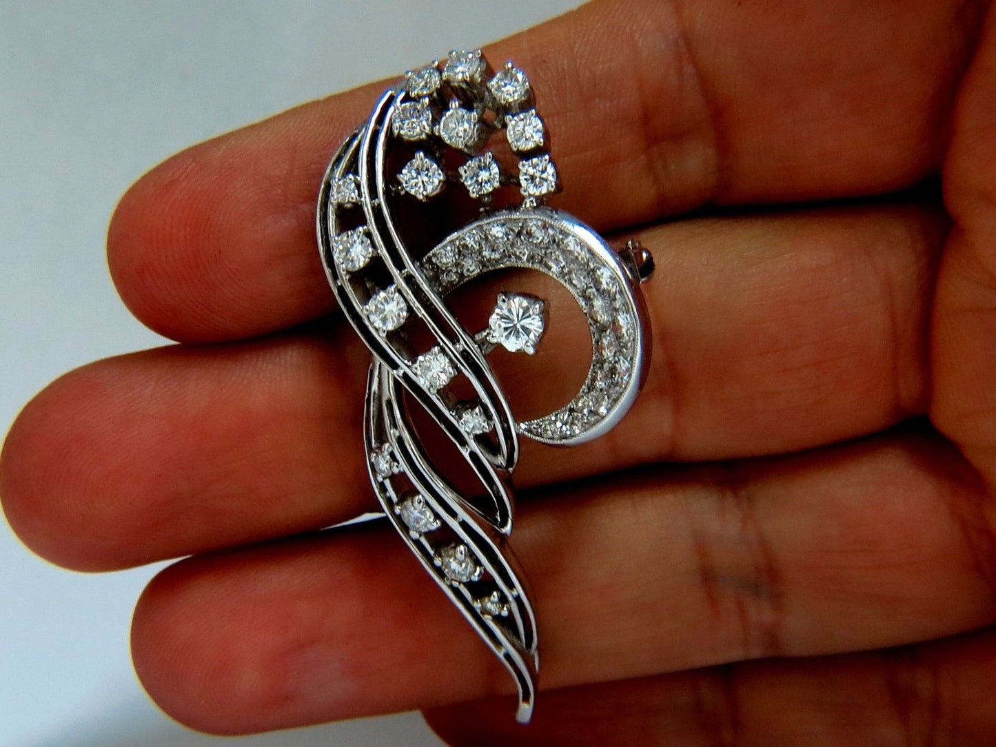 2.00ct Diamonds cluster brooch pendant pin Platinum Estate Cluster Cocktail