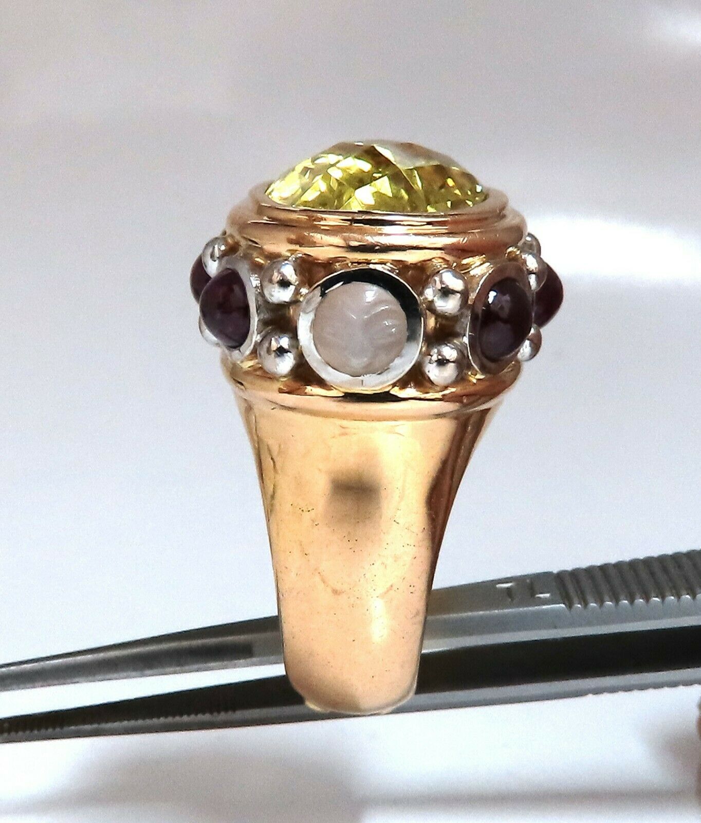 25ct Natural Lemon Quartz Vintage Ring 19 Karat Vintage Middle East 52 Gram