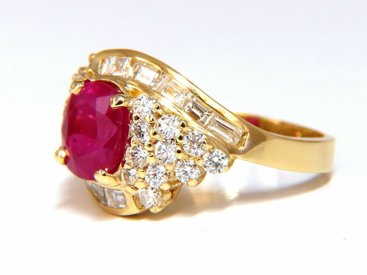 GIA Certified 4.08ct Burma Red Ruby Diamonds Ring 18 Karat