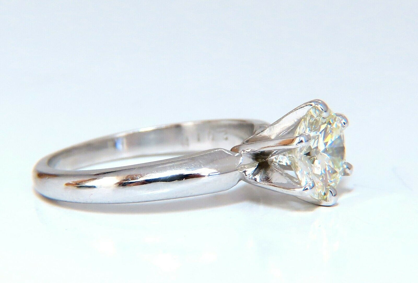 GIA Certified 1.01ct round cut diamond solitaire ring platinum classic N/Vs
