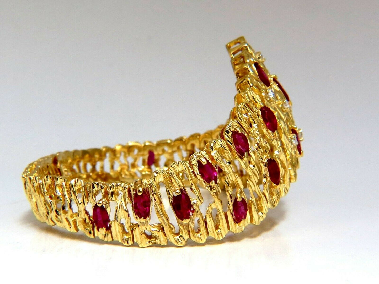 6.00ct Natural Ruby Diamond Coral Patina Chevron Cuff Bracelet 18 Karat