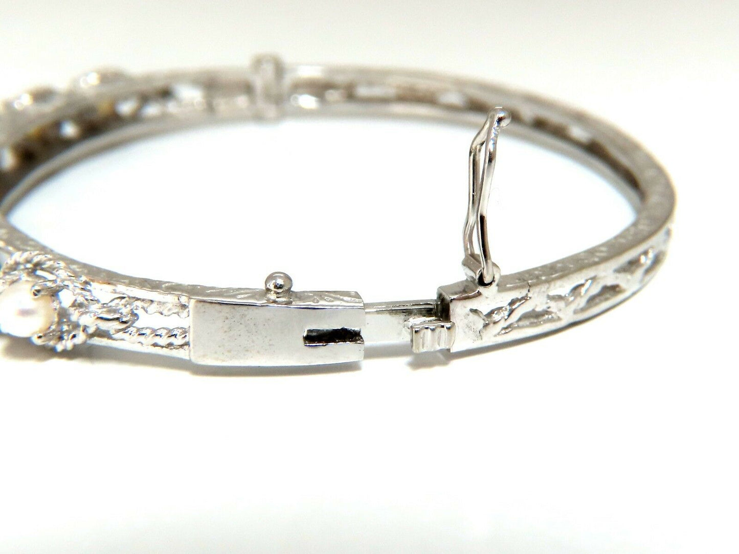 6mm Natural Akoya Pearls Bangle Bracelet 14 Karat Rope Twist