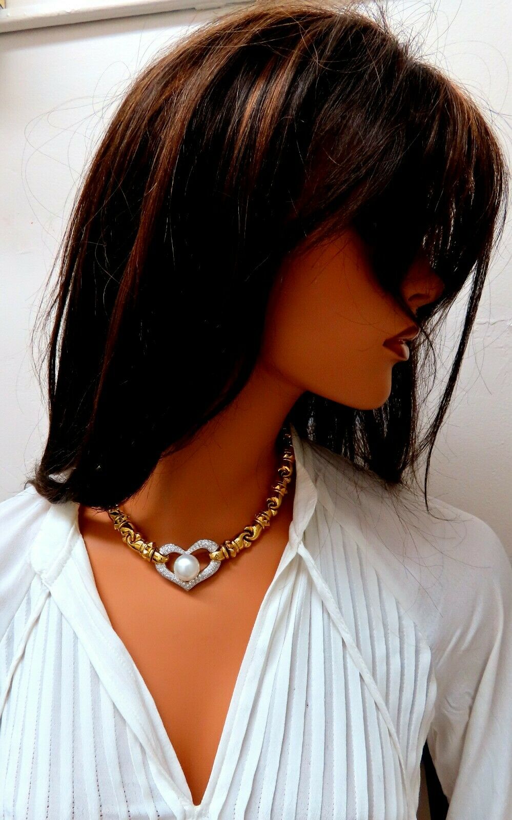 GIA certified Natural White Saltwater Cultured Pearl Diamonds Necklace 18 Karat