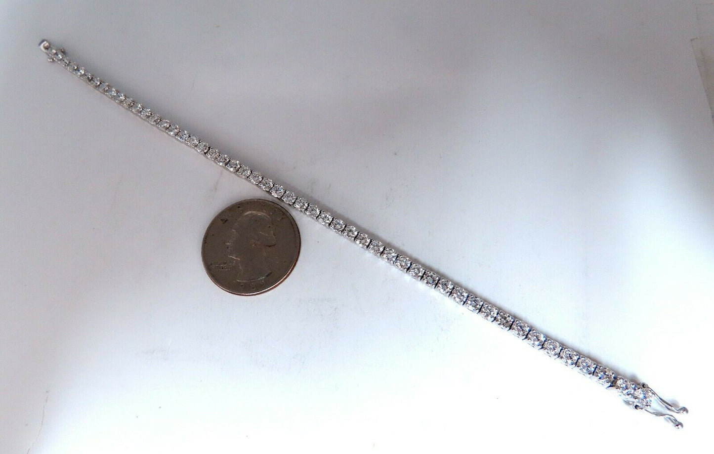 7.02ct Natural Diamonds Tennis Bracelet 18 Karat