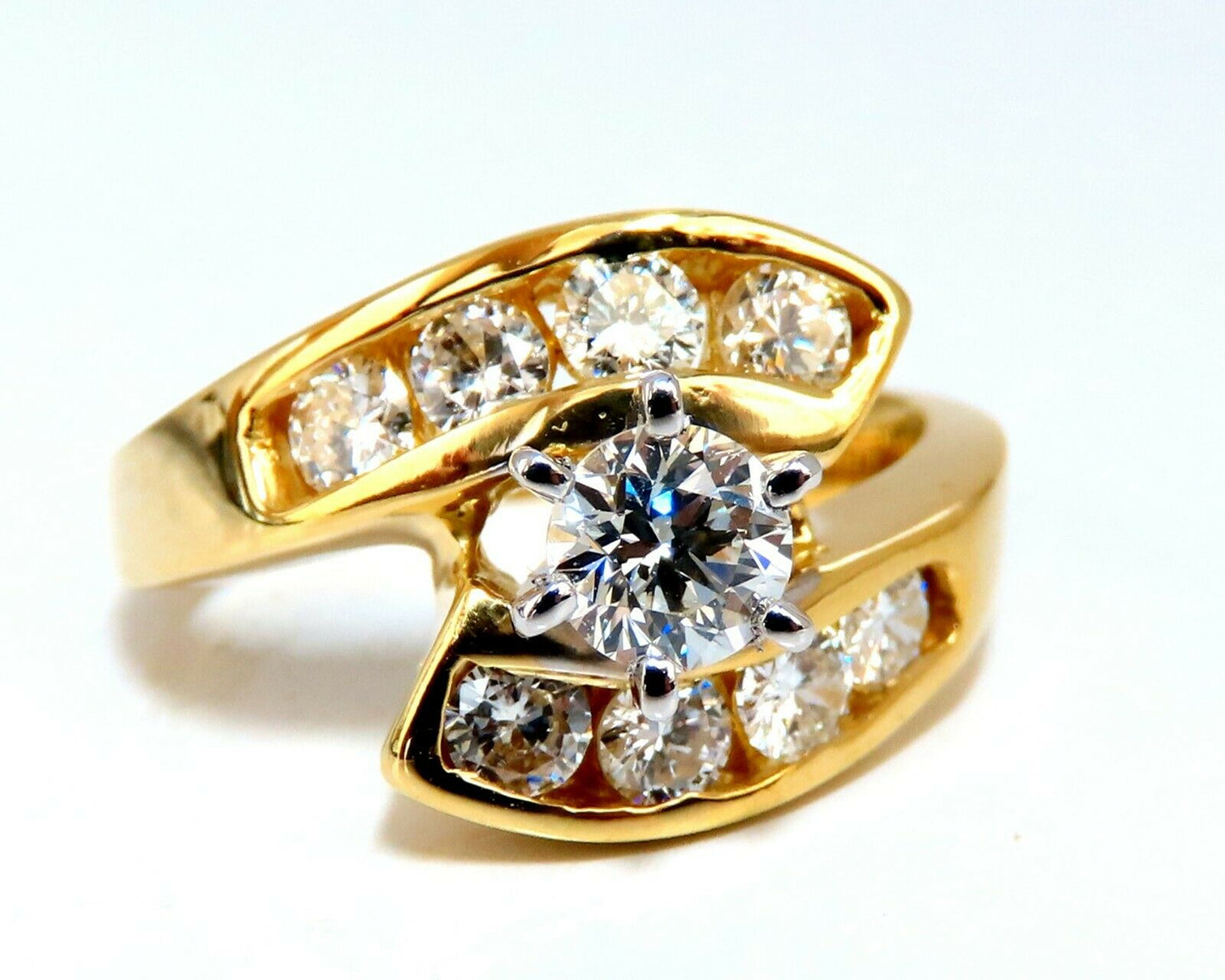 GIA Certified 1.40ct round cut diamond Crossover Engagement Ring 14 Karat