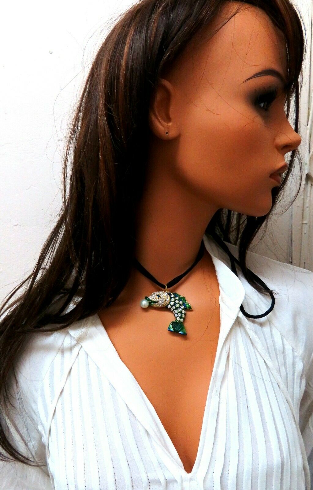 Natural Akoya Pearl Sapphire Emerald & Diamonds Enamel Fish Pendant 18kt