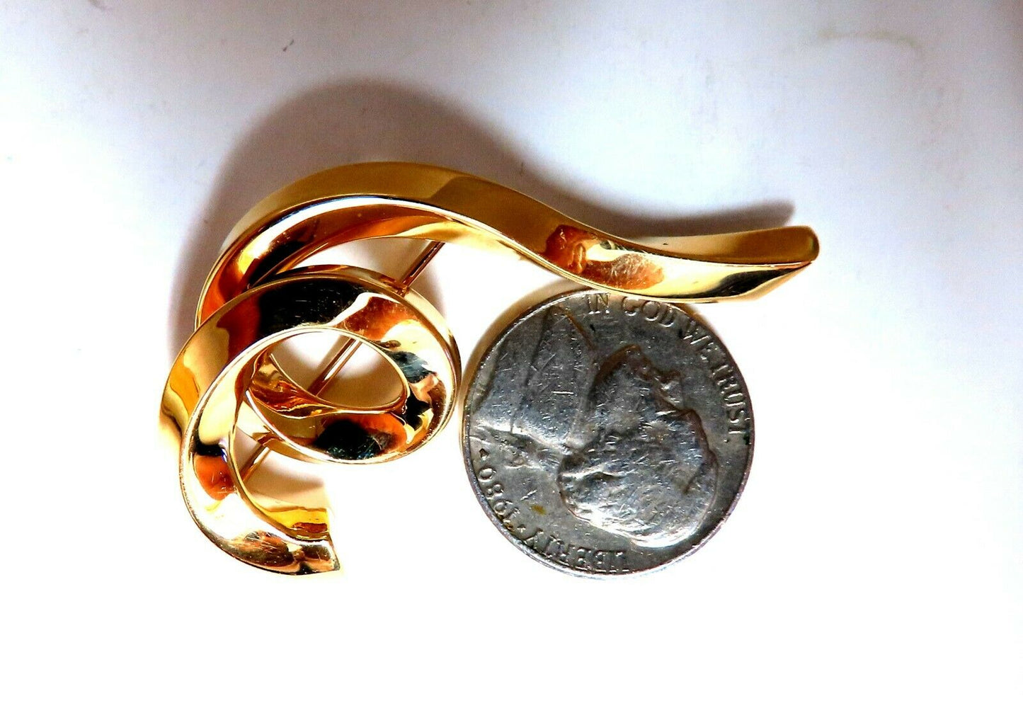 Authentic Tiffany Swirl Pin 18 karat