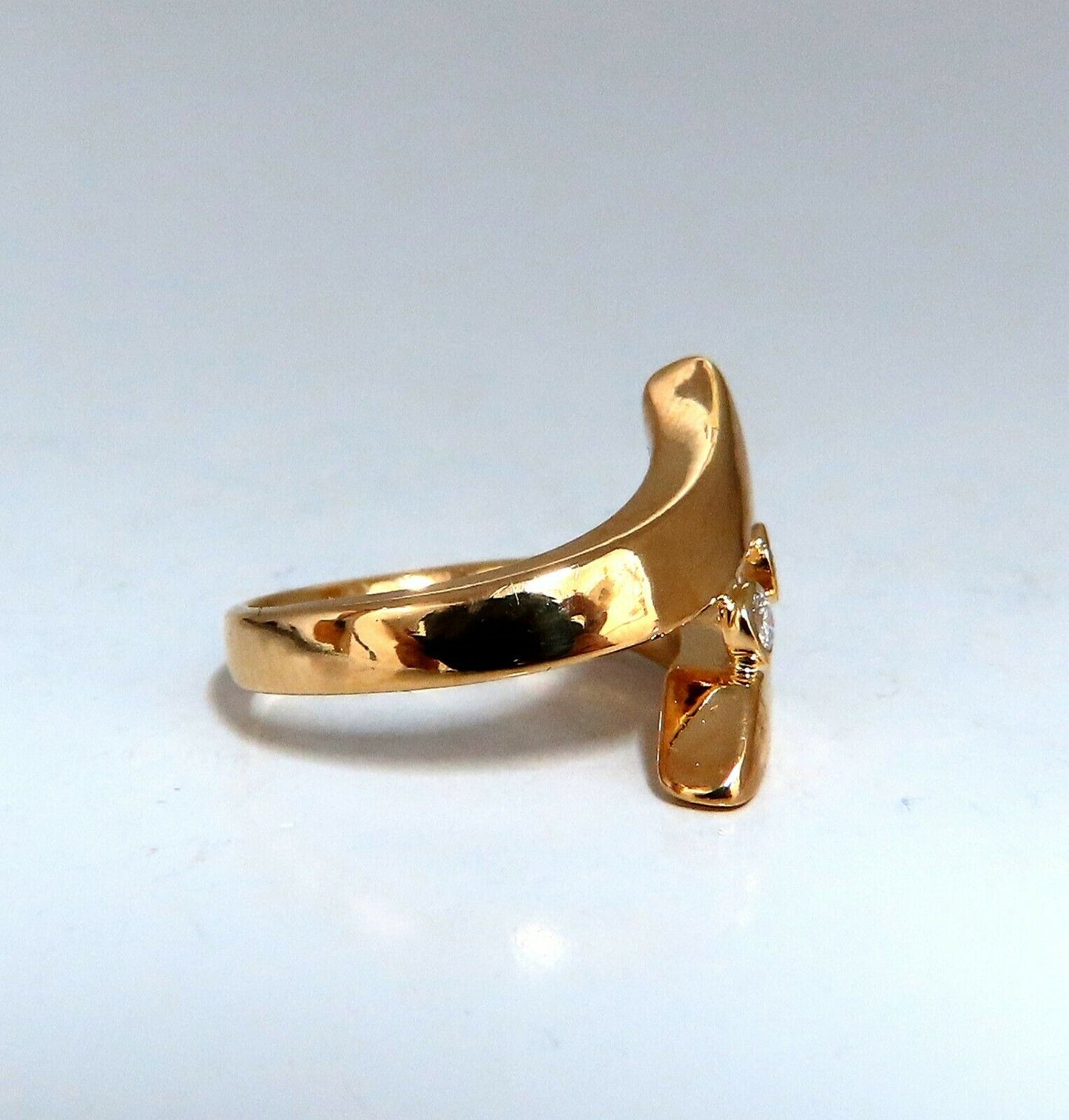 .15ct. Diamonds Cross Over Ring 14Kt Gold