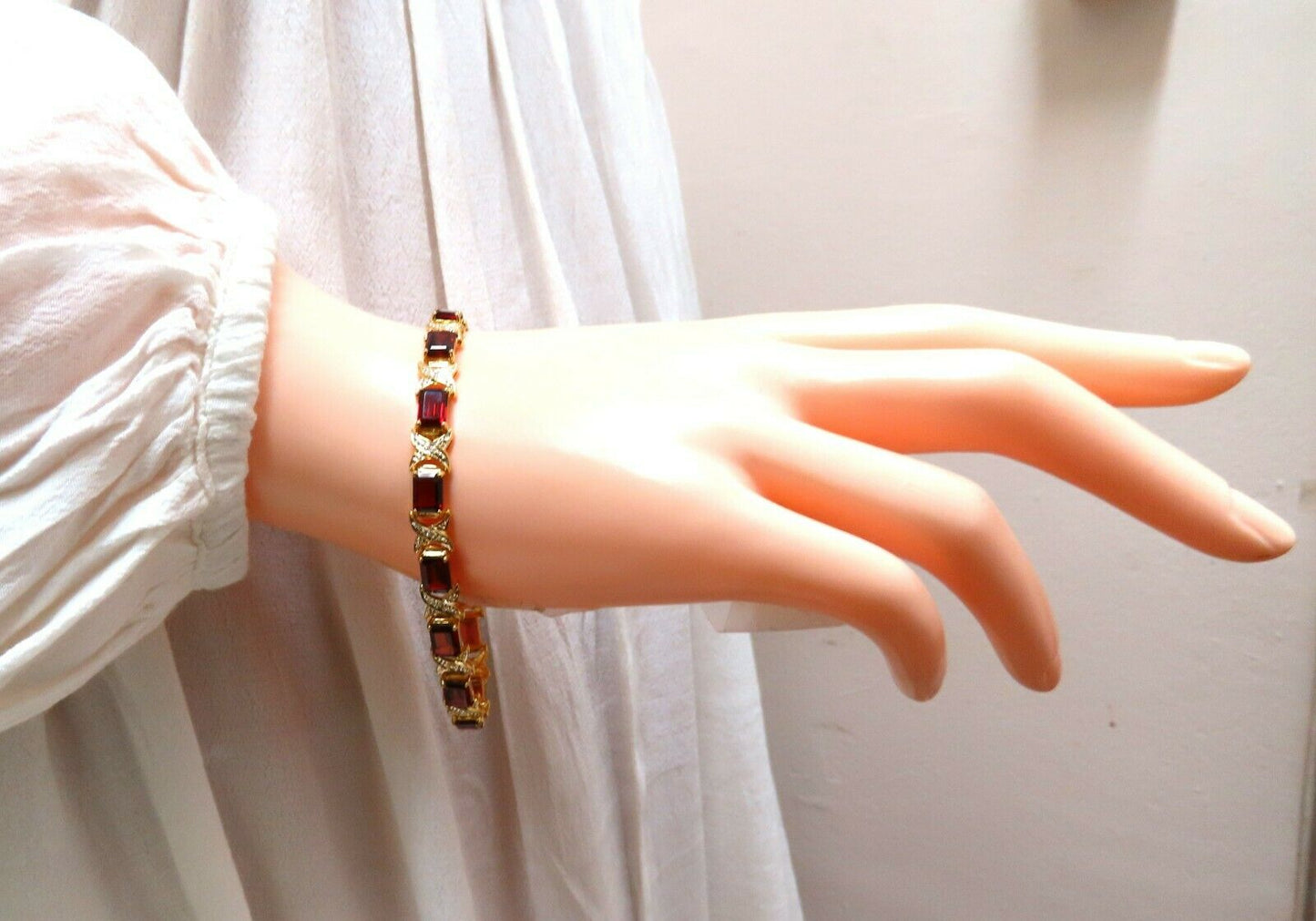 16.15ct Natural Garnets Diamond X Tennis Bracelet 14kt