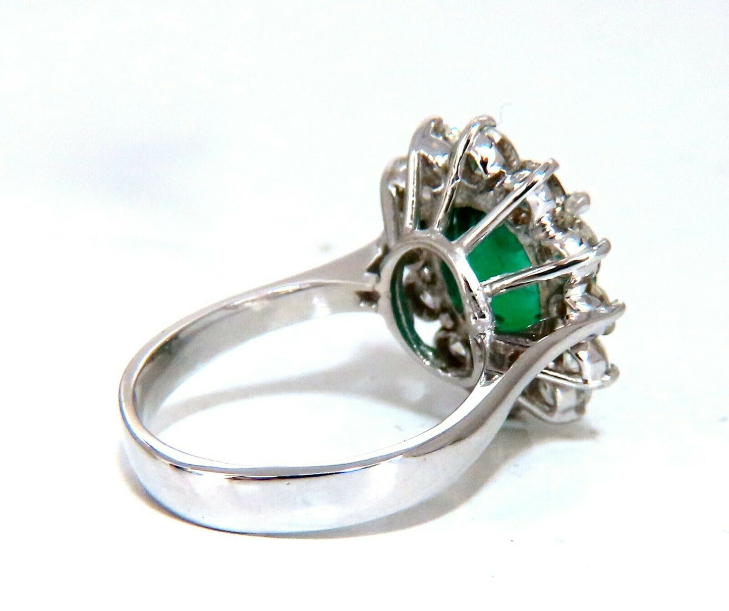 GIA Certified 4.40ct natural green emerald diamonds ring 18kt "F1" Halo Prime