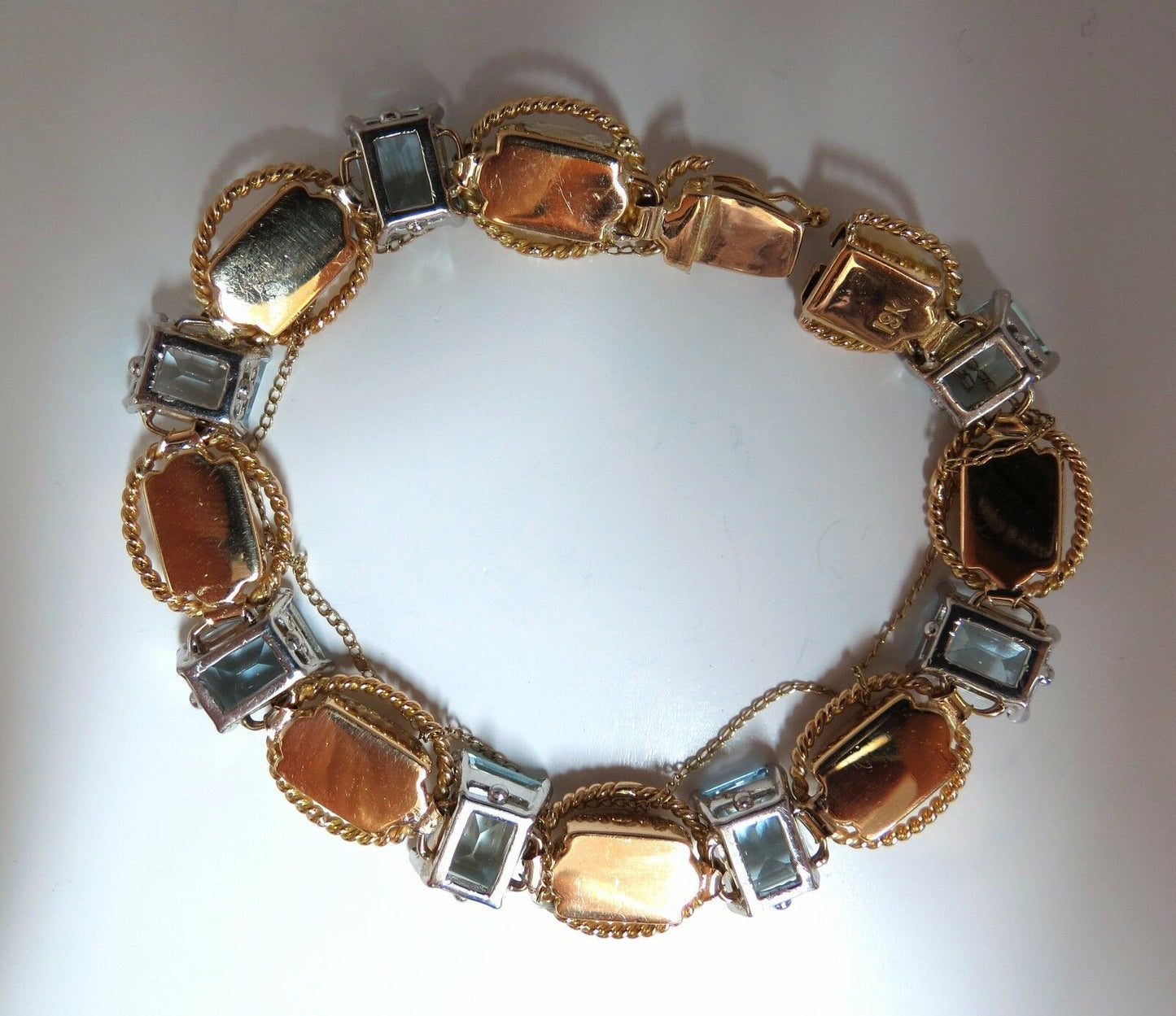 Aquamarine Bracelet Vintage 16.40ct (7) emerald cuts 18kt chain link