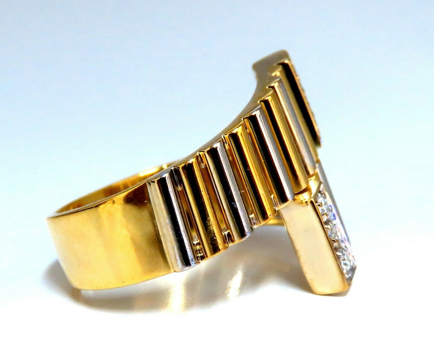 .10ct Tubular Round cut diamond ring 18kt H/vs2
