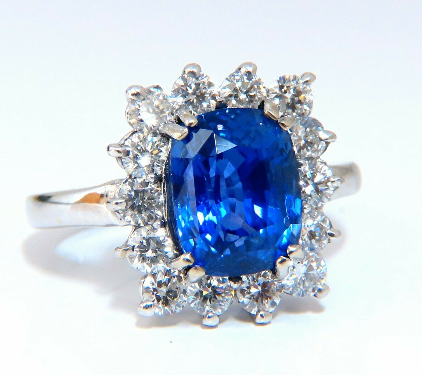 GIA Certified 5.05ct Natural No Heat Color change Sapphire Diamonds Ring