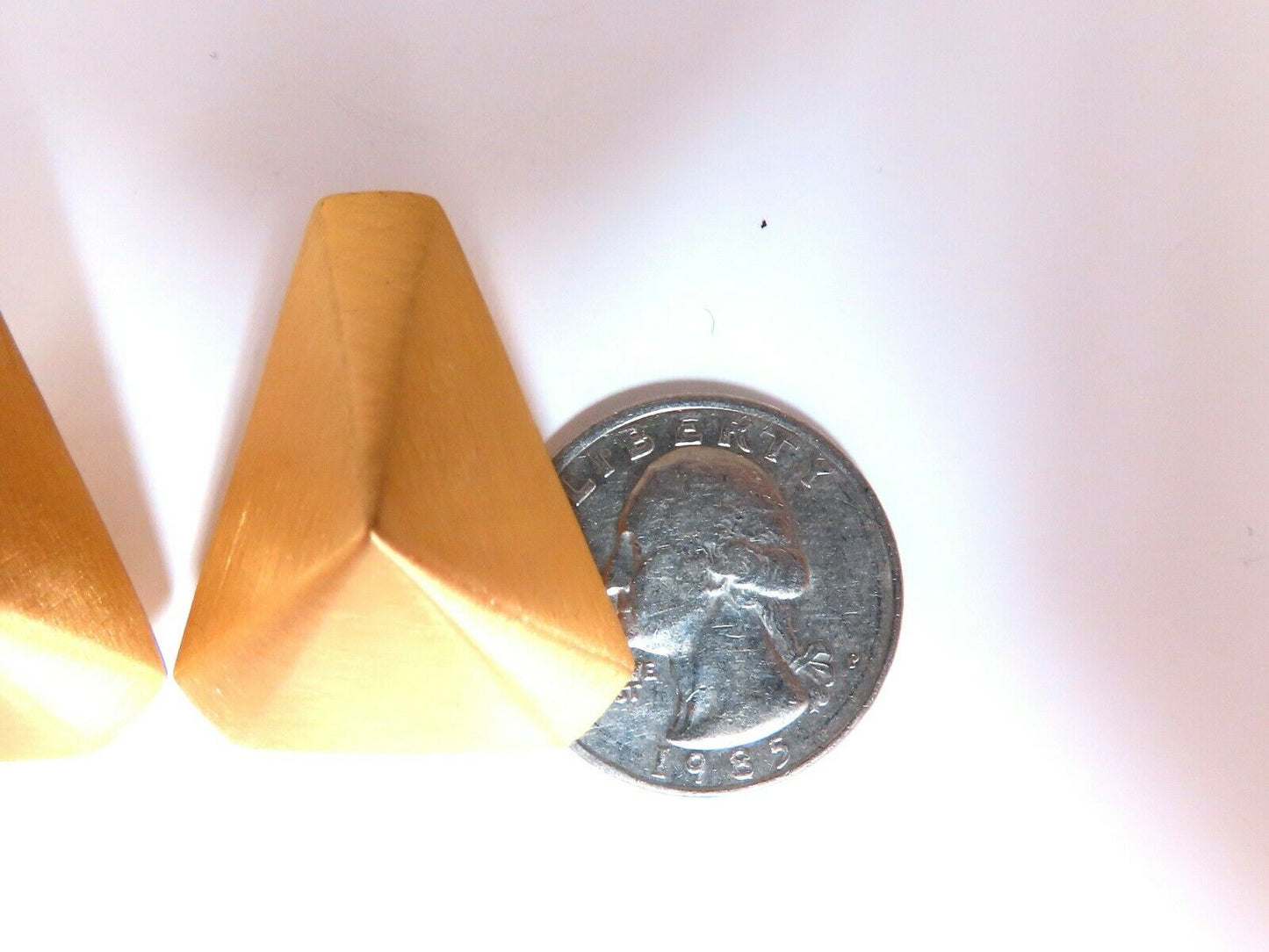 14kt Gold Raised Modified Pyramid Clip Earrings Brushed Matte