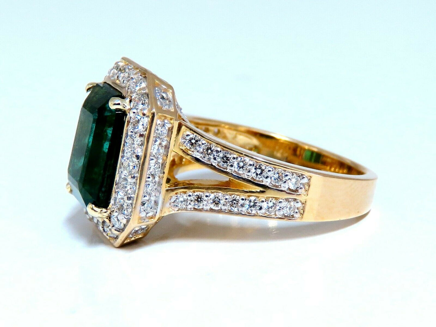 GIA Certified 5.12ct Natural Green Emerald Diamonds Ring 14kt. F1
