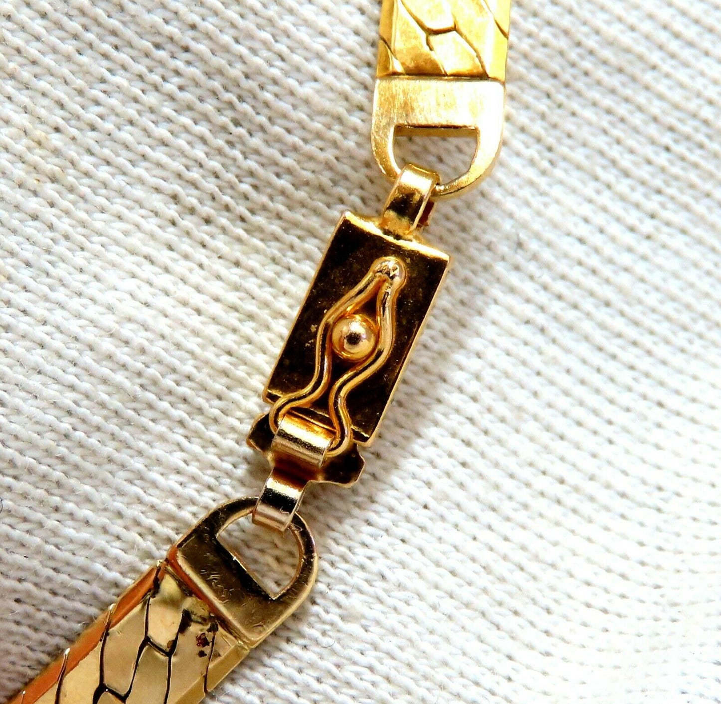 Classic 5.4mm Gauge Herringbone Necklace 14kt