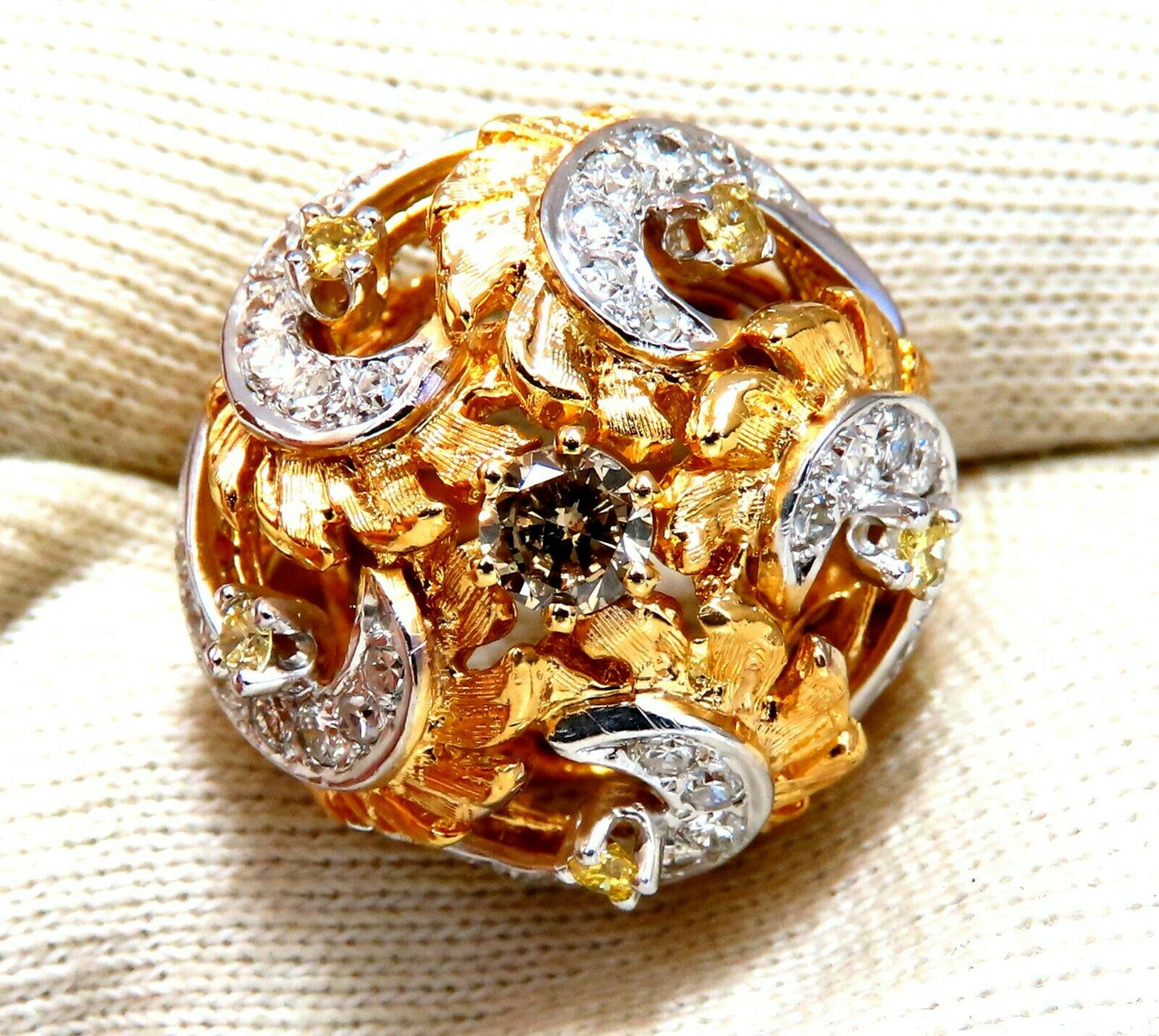 Natural Fancy Color Diamonds Raised Dome Florentine Ring 14kt