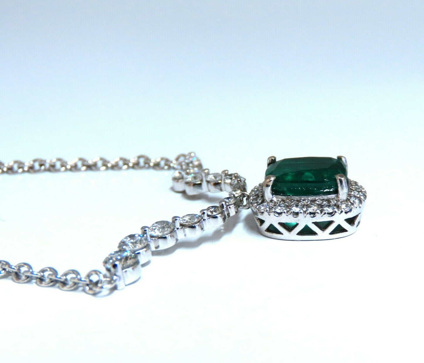 4.04ct Natural Emerald Diamonds Necklace 14kt Dangle