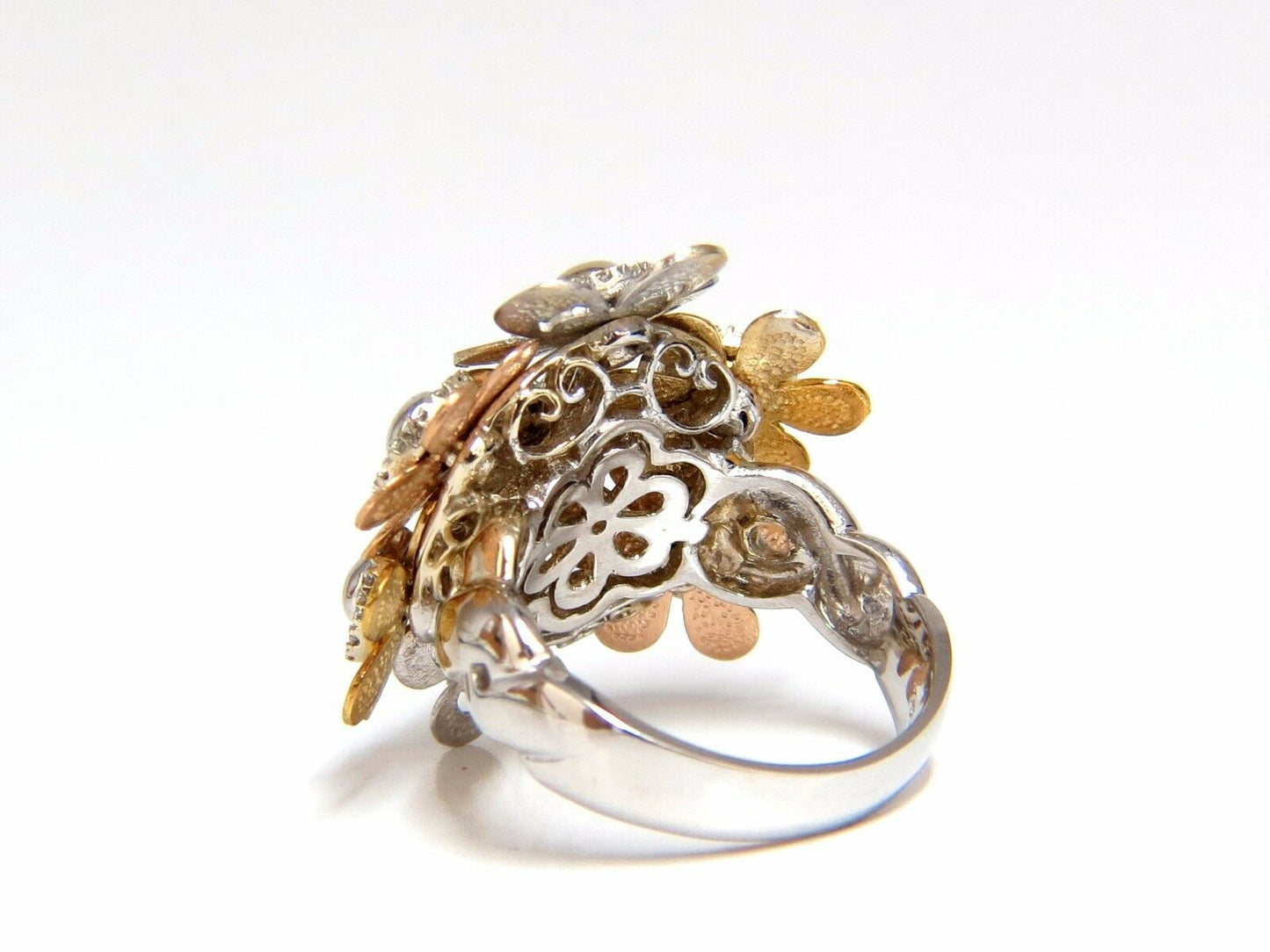 .86ct Floating Turning Flower Petals Ring 18kt Cocktail Bundle