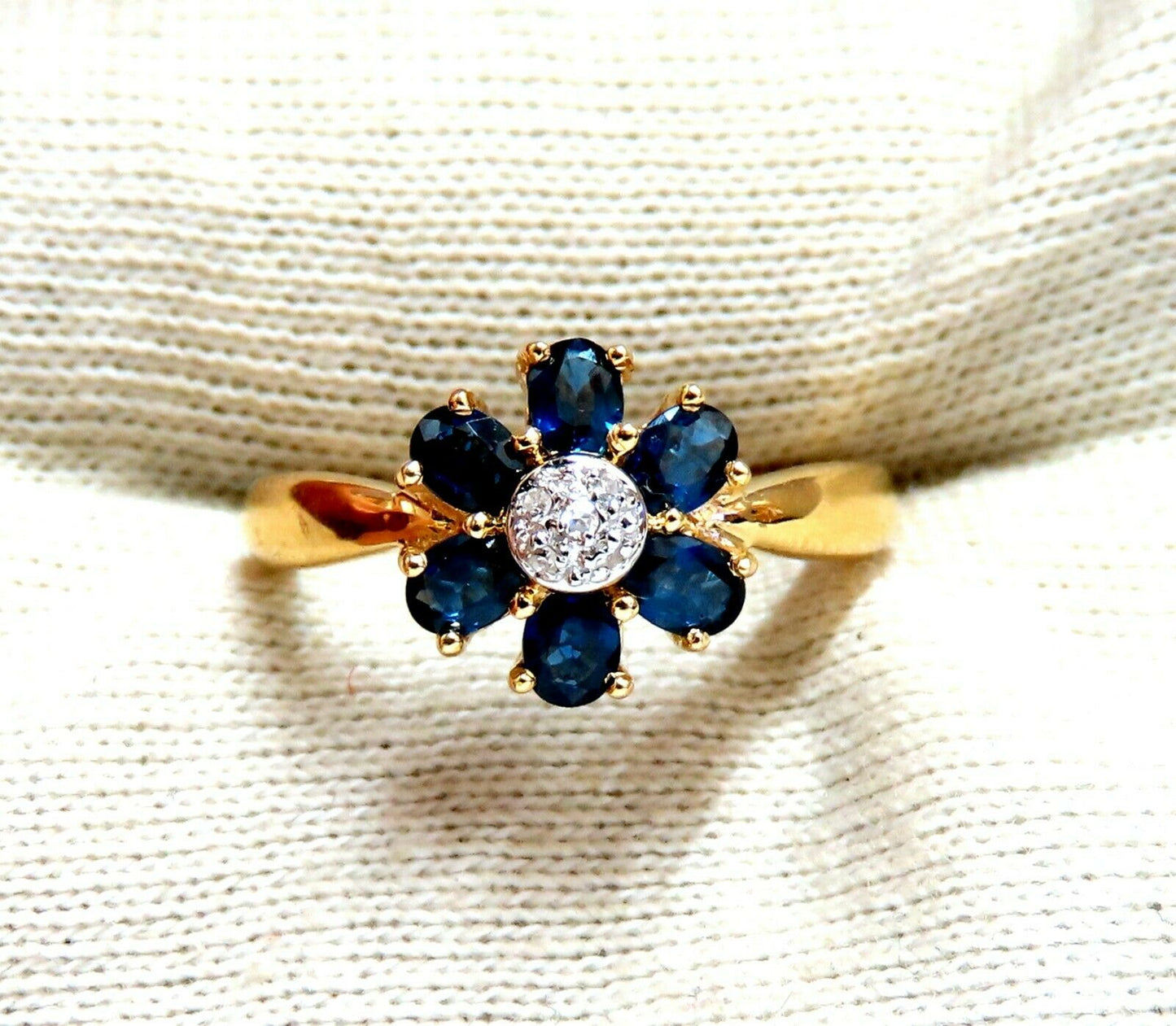 1.10ct Natural Blue Sapphire Diamond Cluster Ring 14 Karat