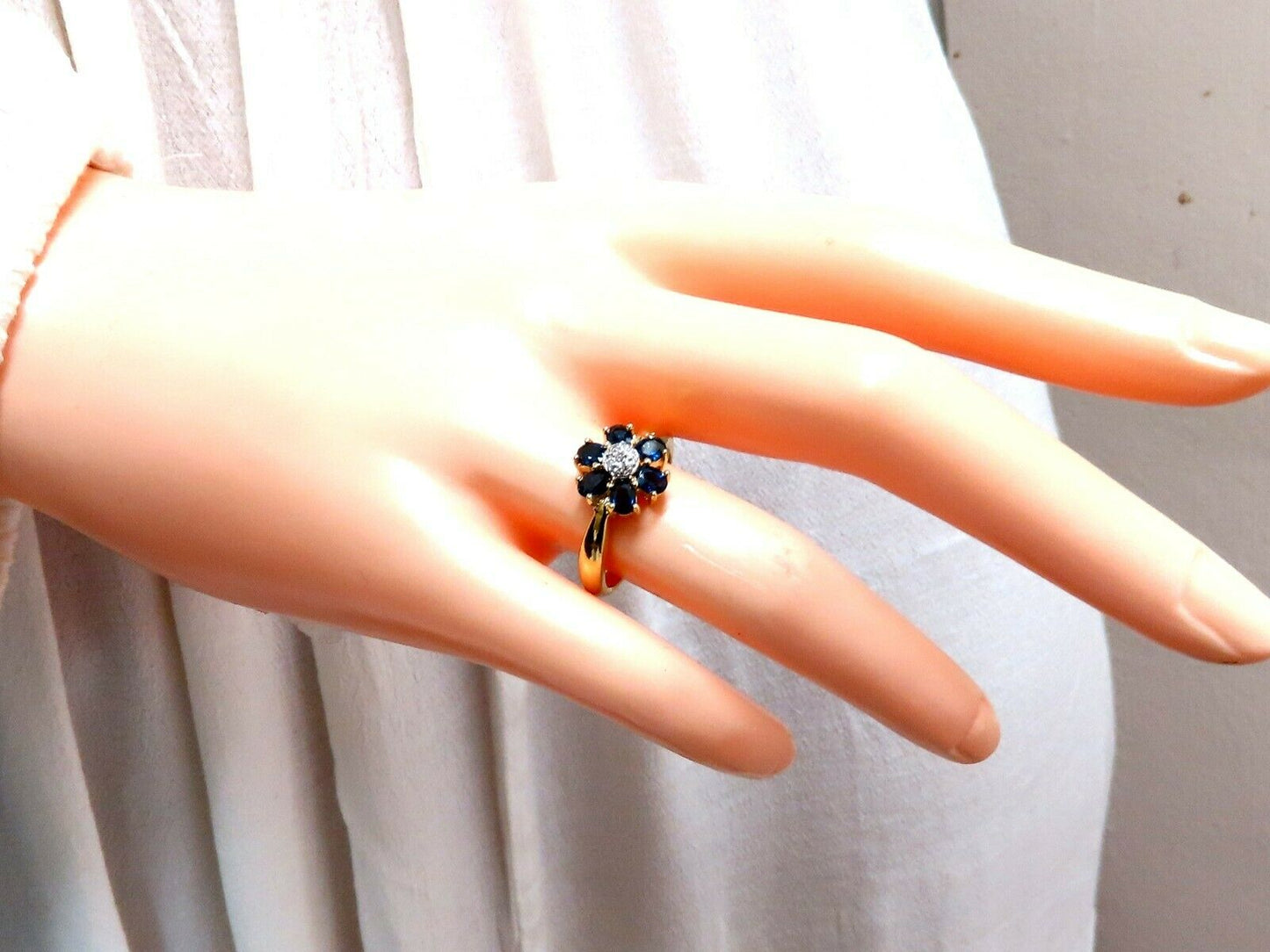 1.10ct Natural Blue Sapphire Diamond Cluster Ring 14 Karat