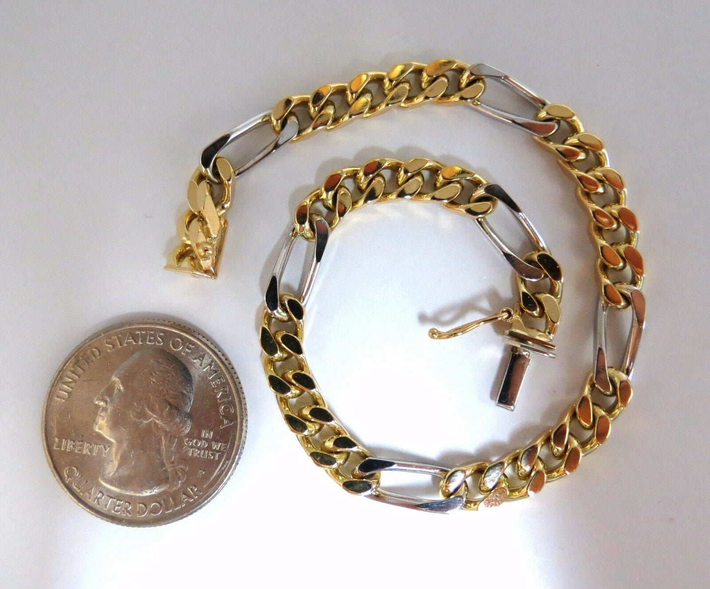 14kt Mens Classic Figaro Bracelet 8inch