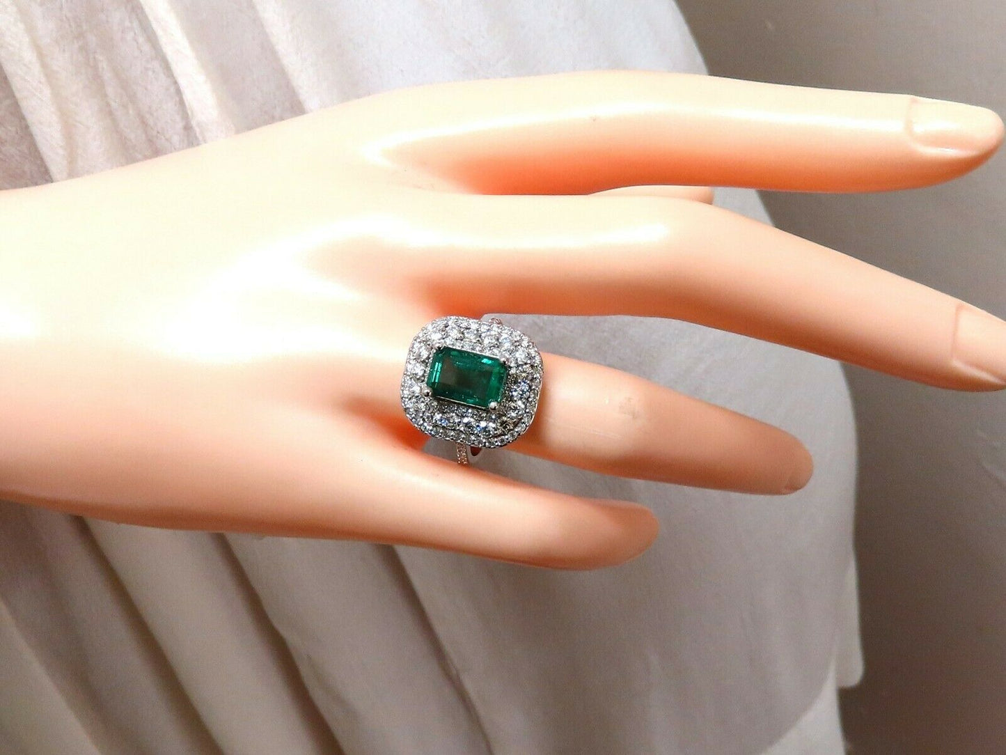 2.70ct Natural Emerald 2.10ct Diamonds Cluster Halo Ring 14kt Fine Select