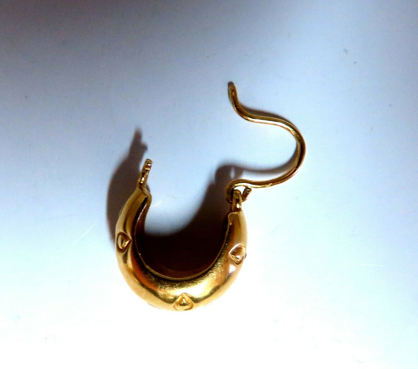 .08ct Natural Ruby Dangle Wire Earrings 18kt