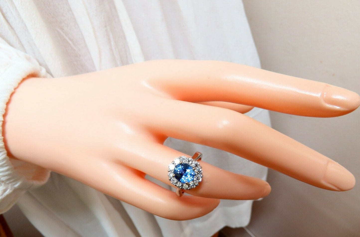 GIA Certified 2.07ct Natural No Heat Sapphire Diamond Ring Unheated 18 Karat